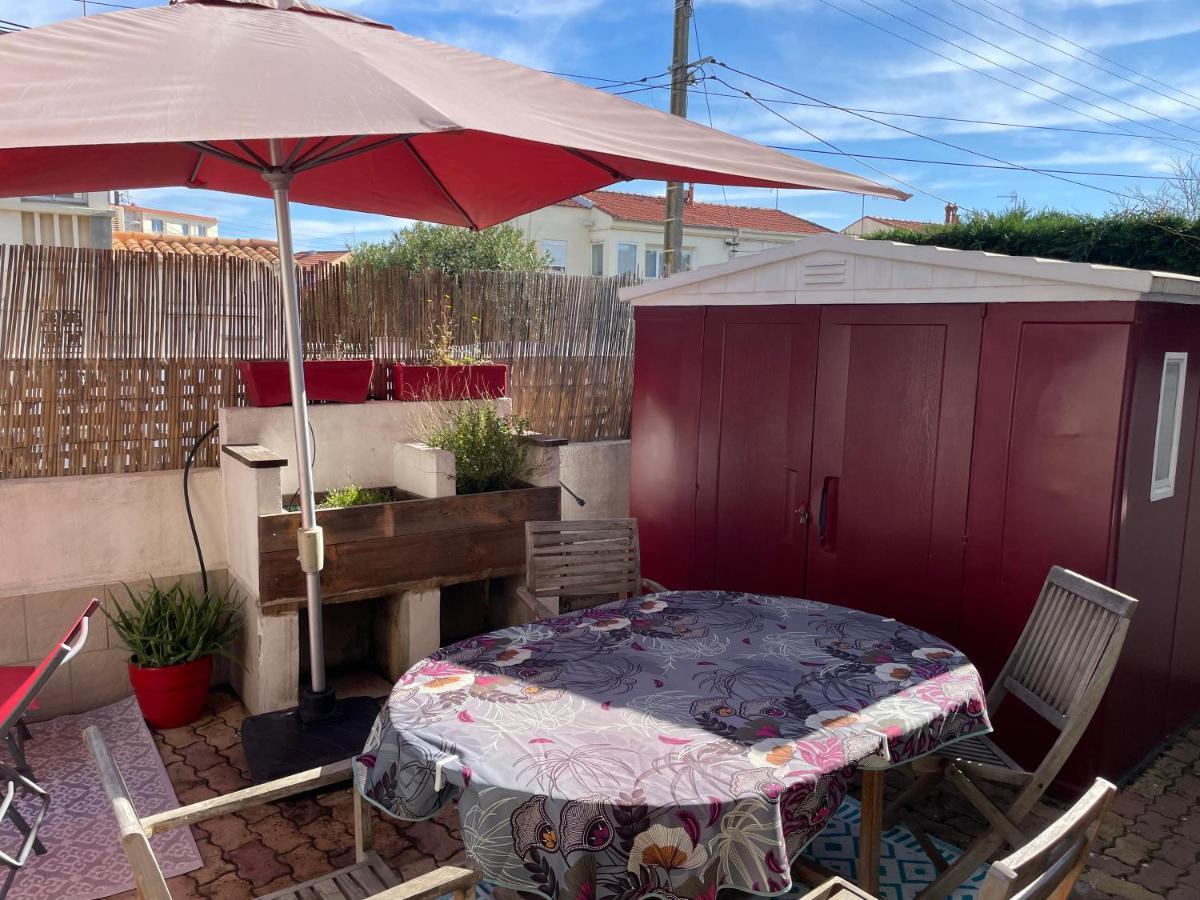 La Petite Grenouille Villa Agde Exteriör bild